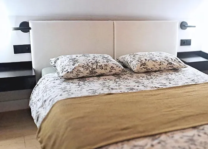 Zakontek Lubkowa Villa *